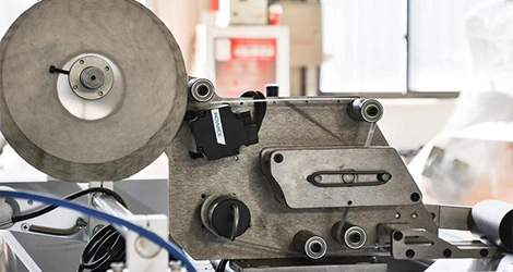 Labeling Device