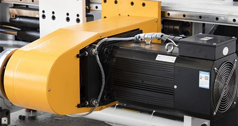 Servo Motor